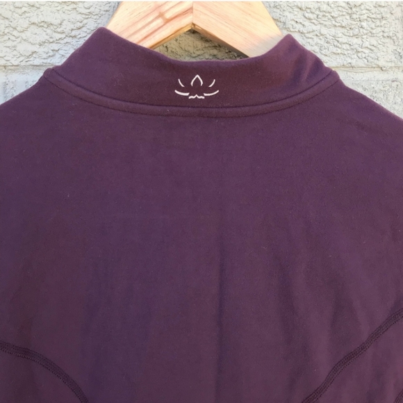 Beyond Yoga Long Curve Jacket (Color: Blackberry) - Picture 7 of 7